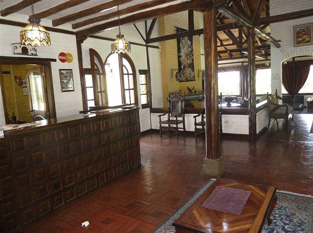 Hacienda Hosteria San Luis Кайамбе Екстериор снимка