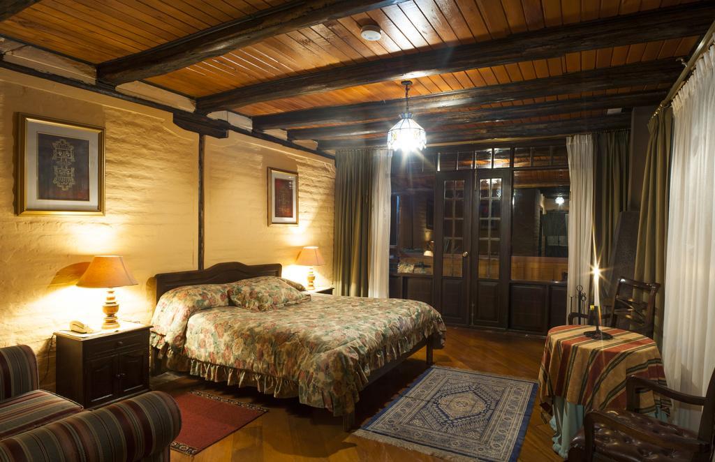 Hacienda Hosteria San Luis Кайамбе Екстериор снимка