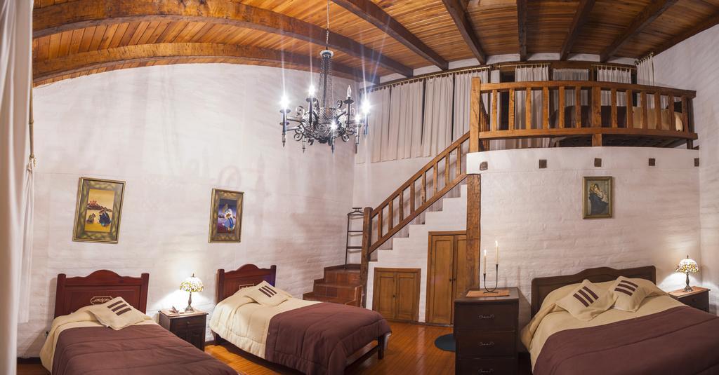 Hacienda Hosteria San Luis Кайамбе Екстериор снимка