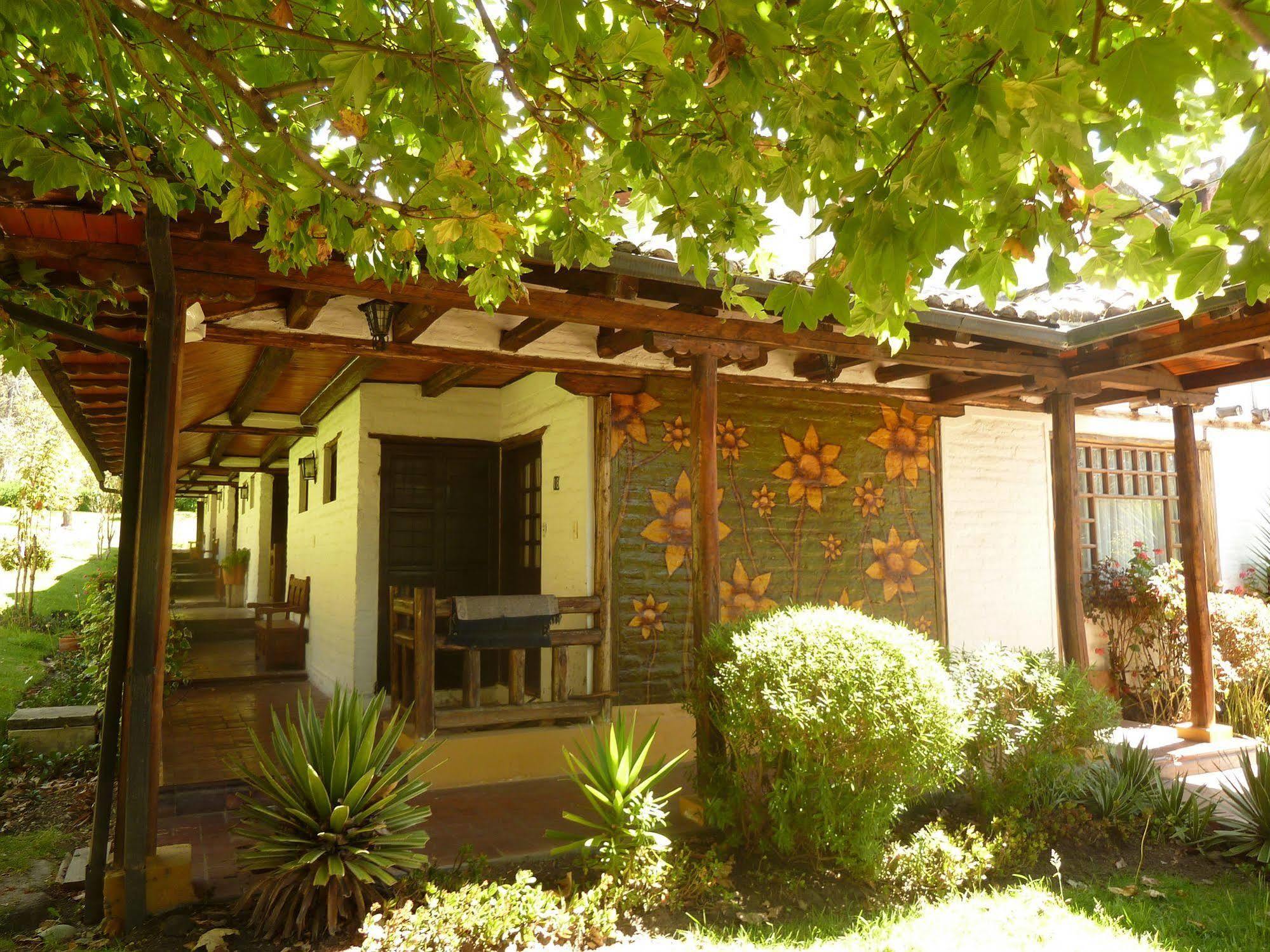 Hacienda Hosteria San Luis Кайамбе Екстериор снимка