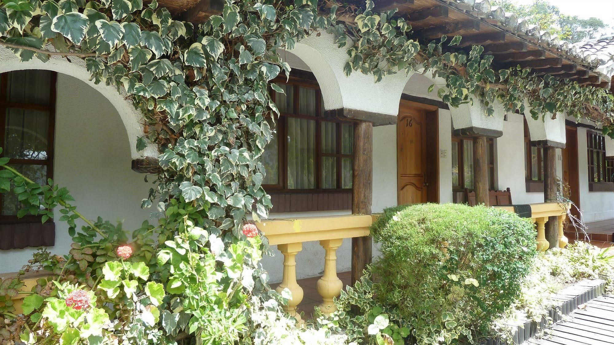 Hacienda Hosteria San Luis Кайамбе Екстериор снимка